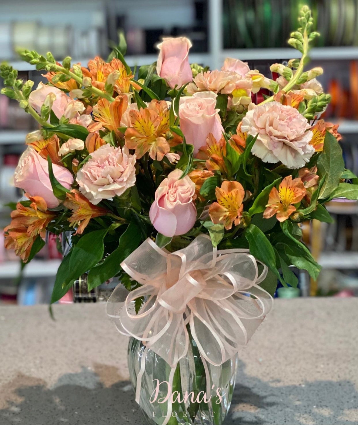 Florist’s Choice Passionate Peach Assortment Dana's Florist Castro