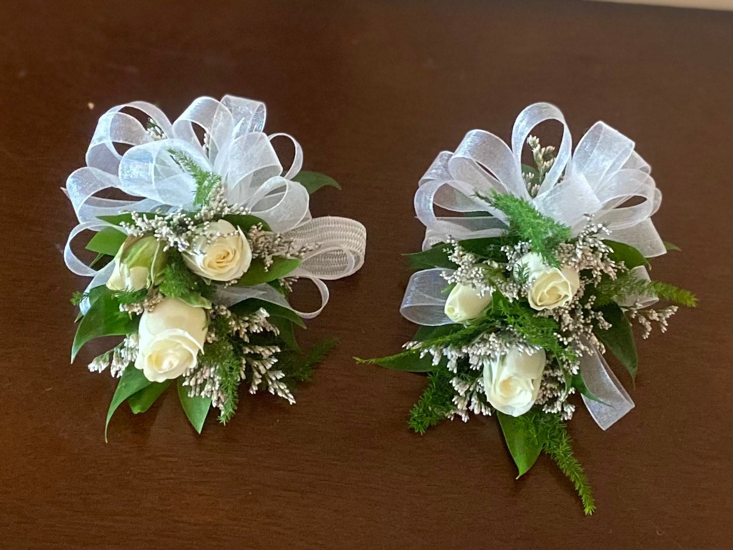 Small corsage shop